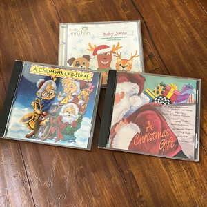 3 Christmas CDs Chipmunks‎ Baby Einstein & A Christmas Gift